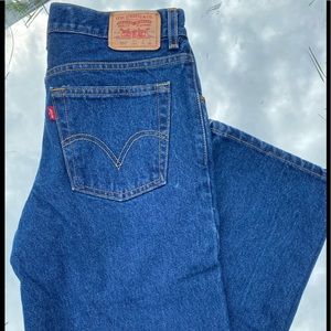LEVI’S 515 JEANS